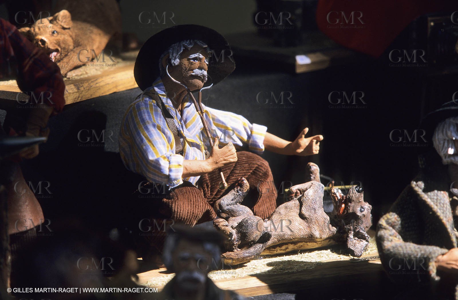 Baux de Provence, Cribs making