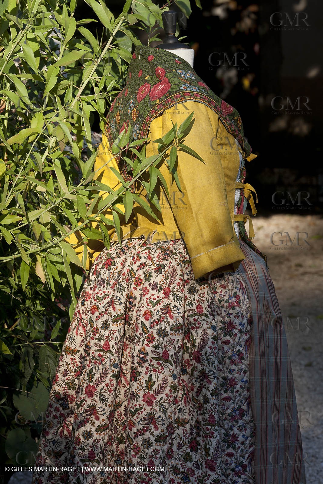 30 06 2011 - Toulon (FRA,83) - Villa Rosemaine - Indiennes sublimes exhibition