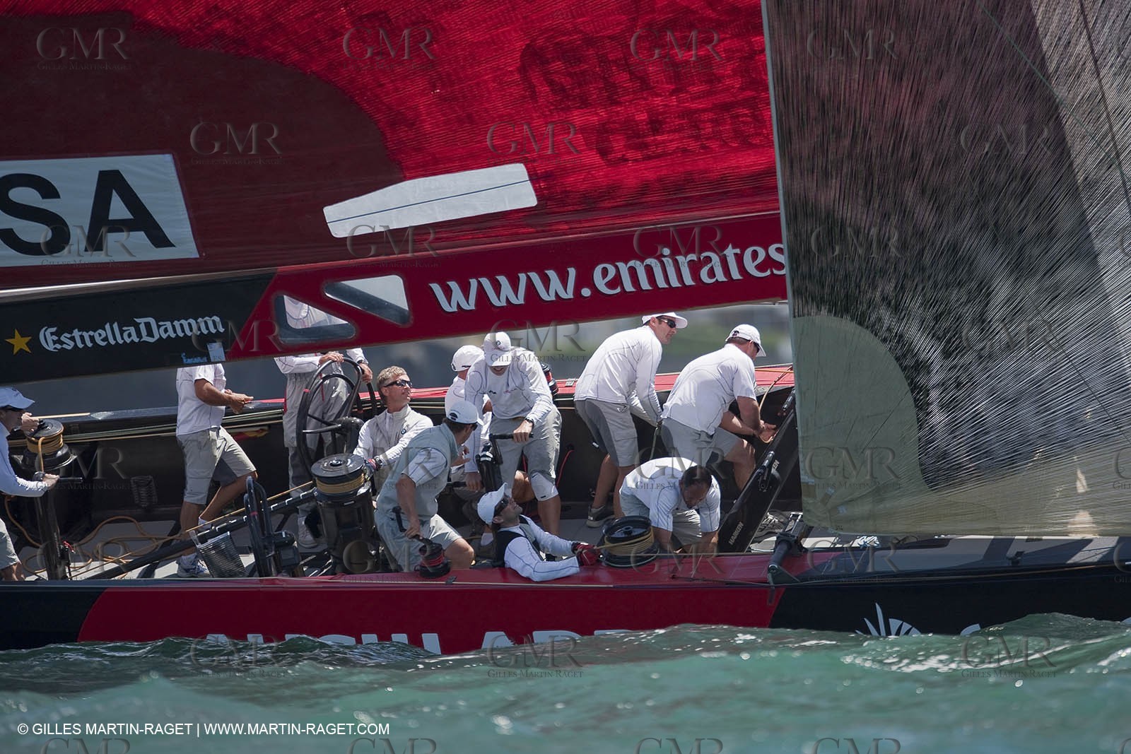 23 01 2009 - Auckland (NZL) -  Louis Vuitton Pacific Series - BMW ORACLE Racing-Tuning up onboard Emirates Team New Zealand yacht
