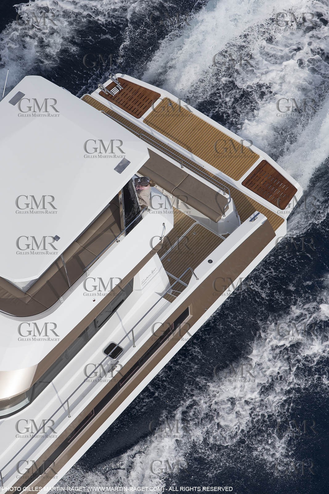 08 04 2015, Andraitx (Isla de Mallorca, Islas Baleares, ESP), Chantier Fountaine-Pajot, Motor Yacht 37