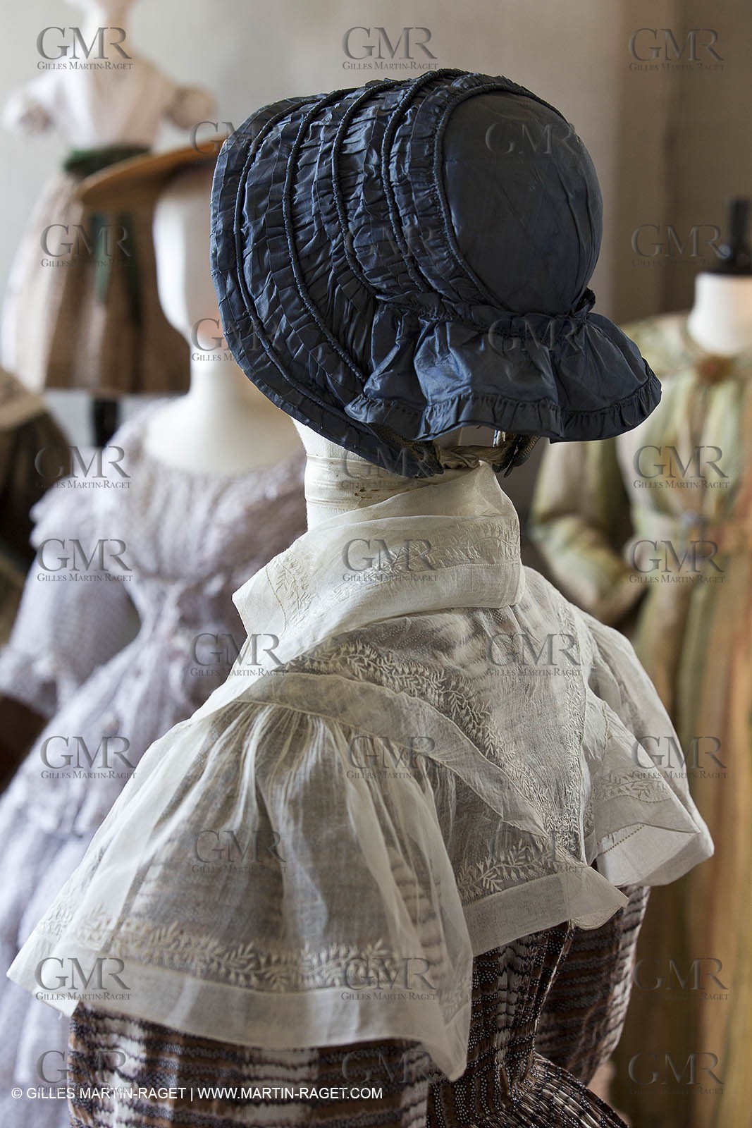 06 07 2012, Toulon (FRA,83), Villa Rozemaine, exhibition 'Fashion Dresses