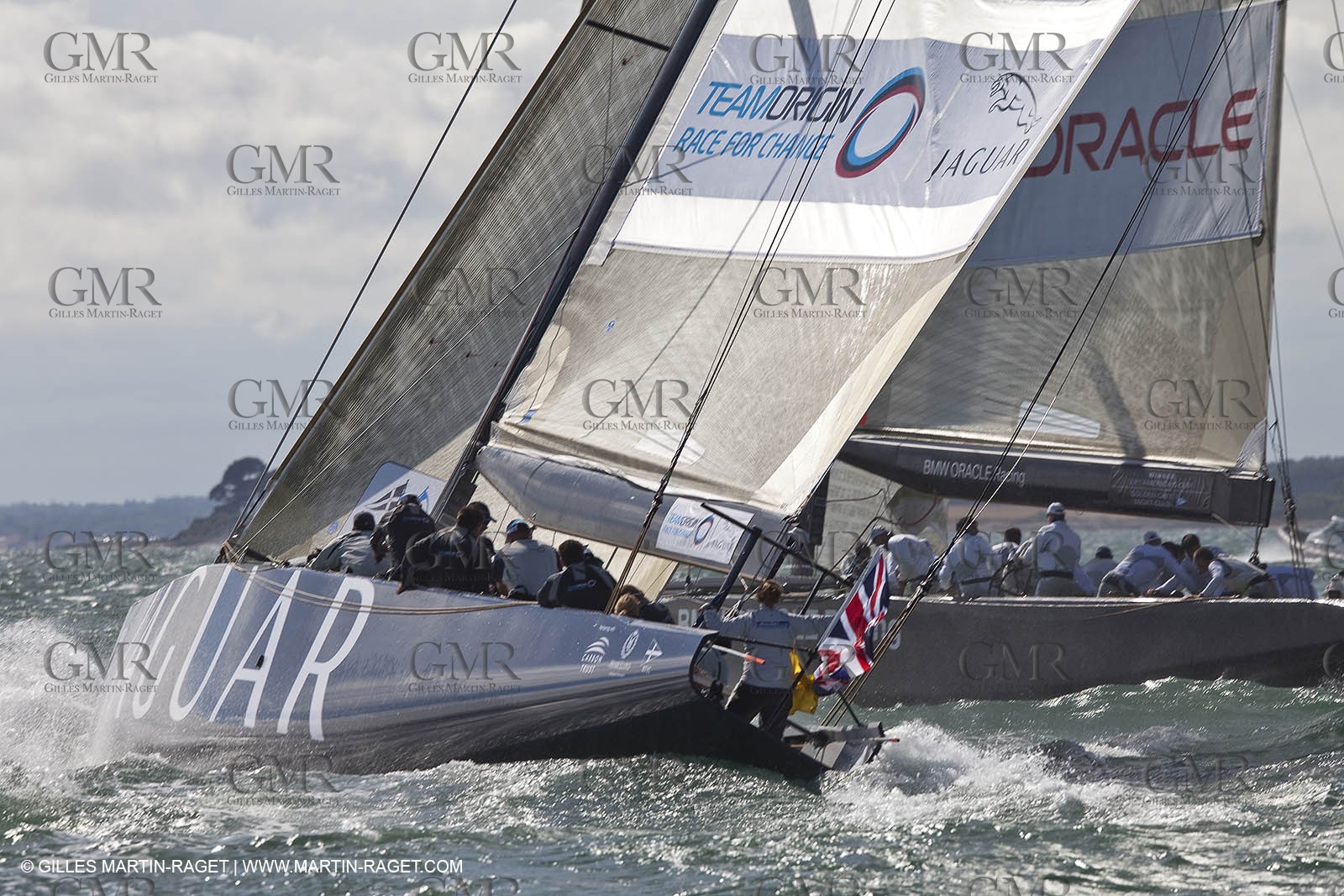 03 08 2010 - Cowes (UK, IOW) - The 1851 Cup -  BMW ORACLE Racing - Day 1