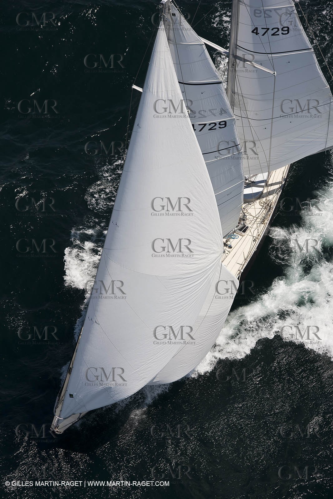 19 05 2010- Lorent- (FRA,56)  -  Pen Duick III