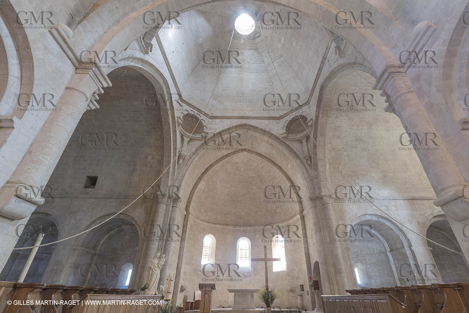 25 06 2018, Gordes (FRA,84), Abbaye de Sénanque