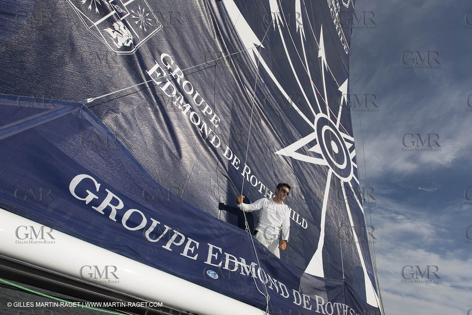 05 07 2012 - New York (USA) - Ocean Krys Race - Speed runs in fornt of NY city