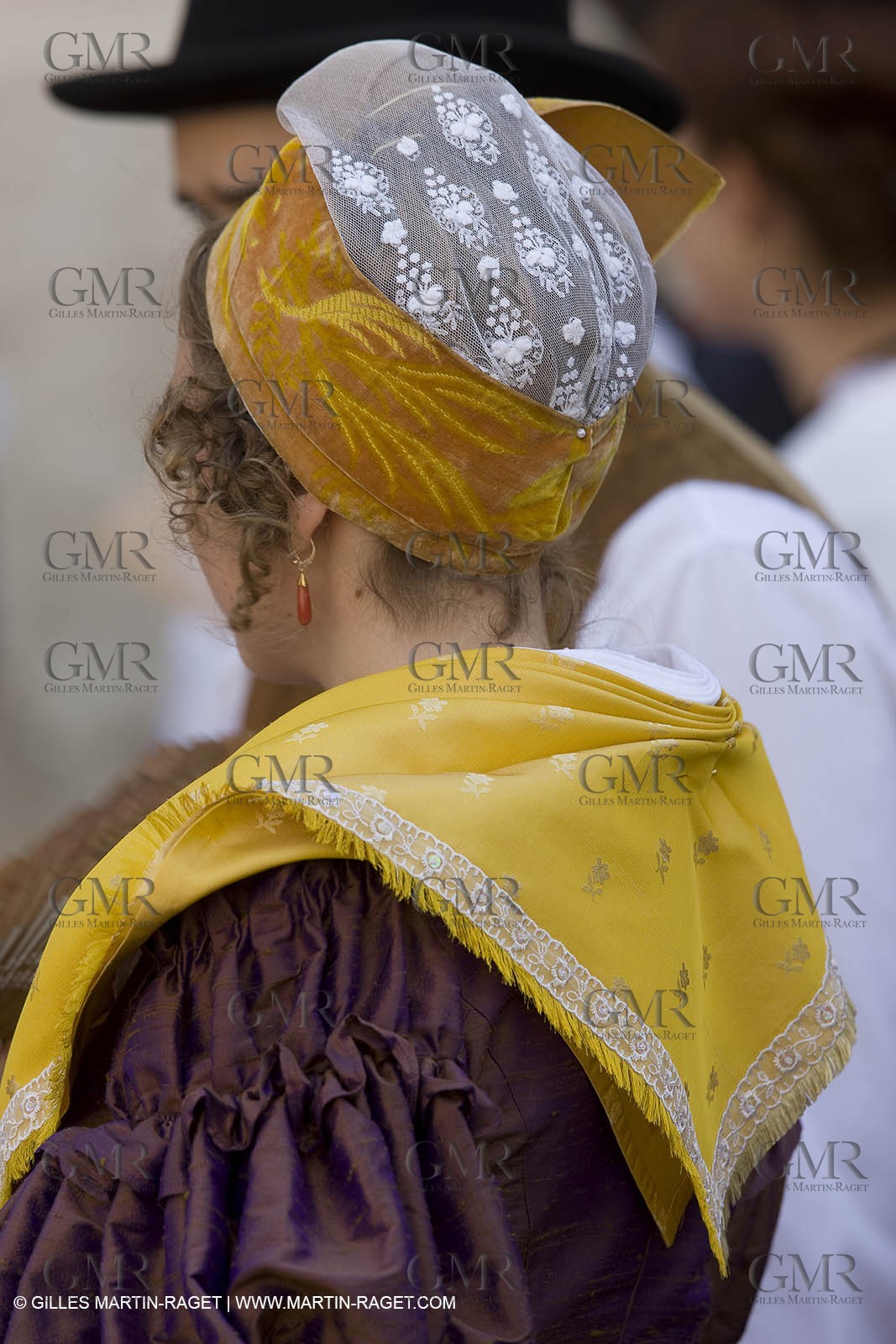 06 07 08 - Arles (FRA, 13) - Traditional costume of Arles fest