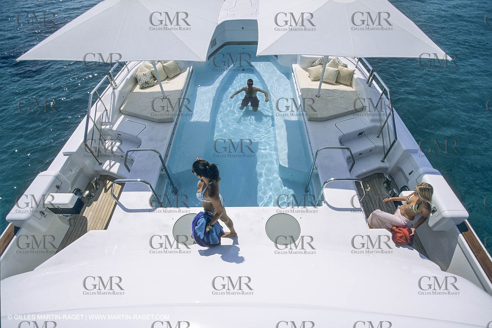 Super Motoryachts, Thunder B