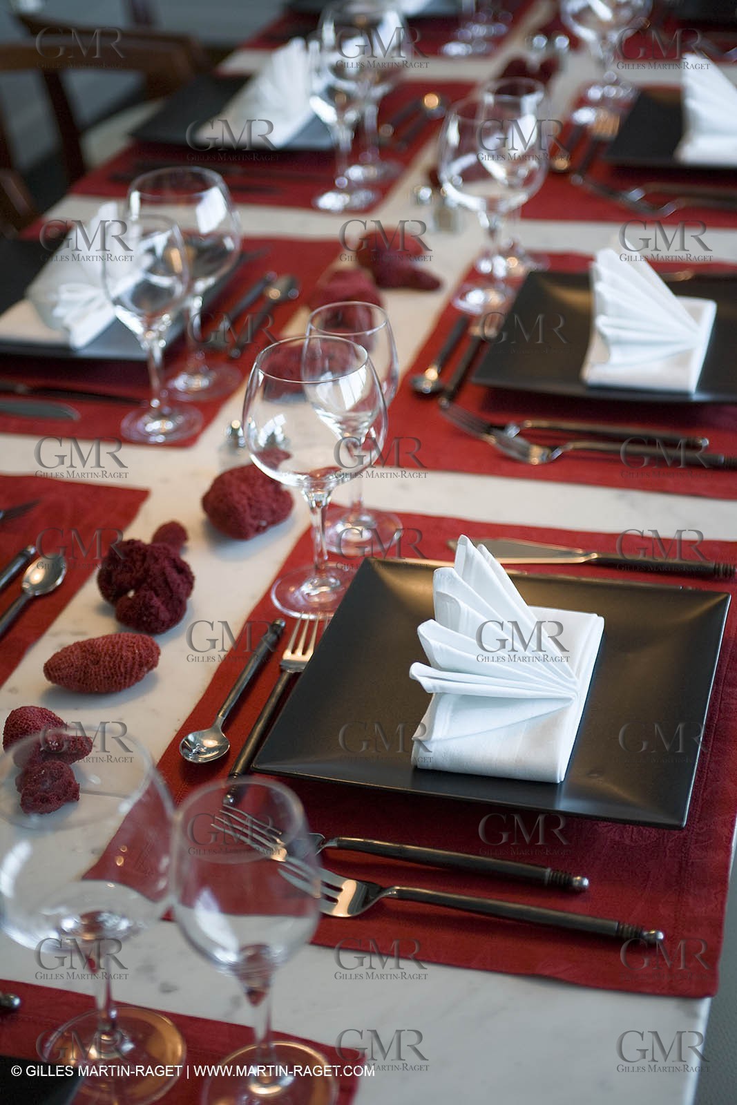 01 02 2008 - San Blas Archipelago (Panama) - Motor Yacht Senses