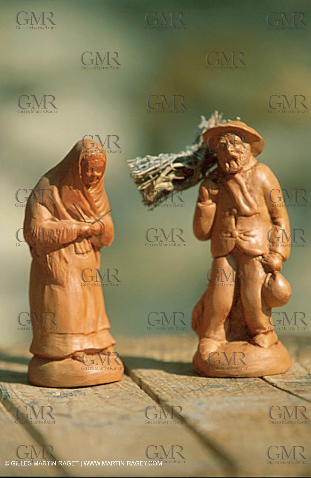 Baux de Provence, Cribs making