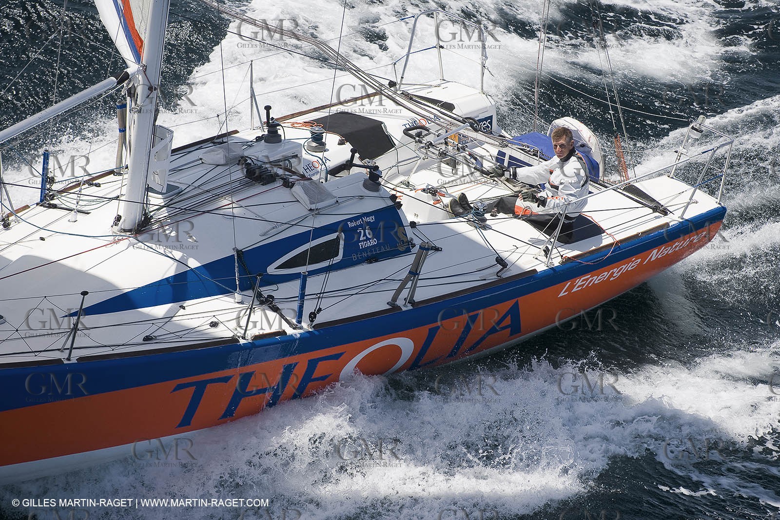 06-26-2007 - FIGARO II - THEOLIA - Skipper : Robert Nagy - Training off Marseille (south France) with strong wind conditions