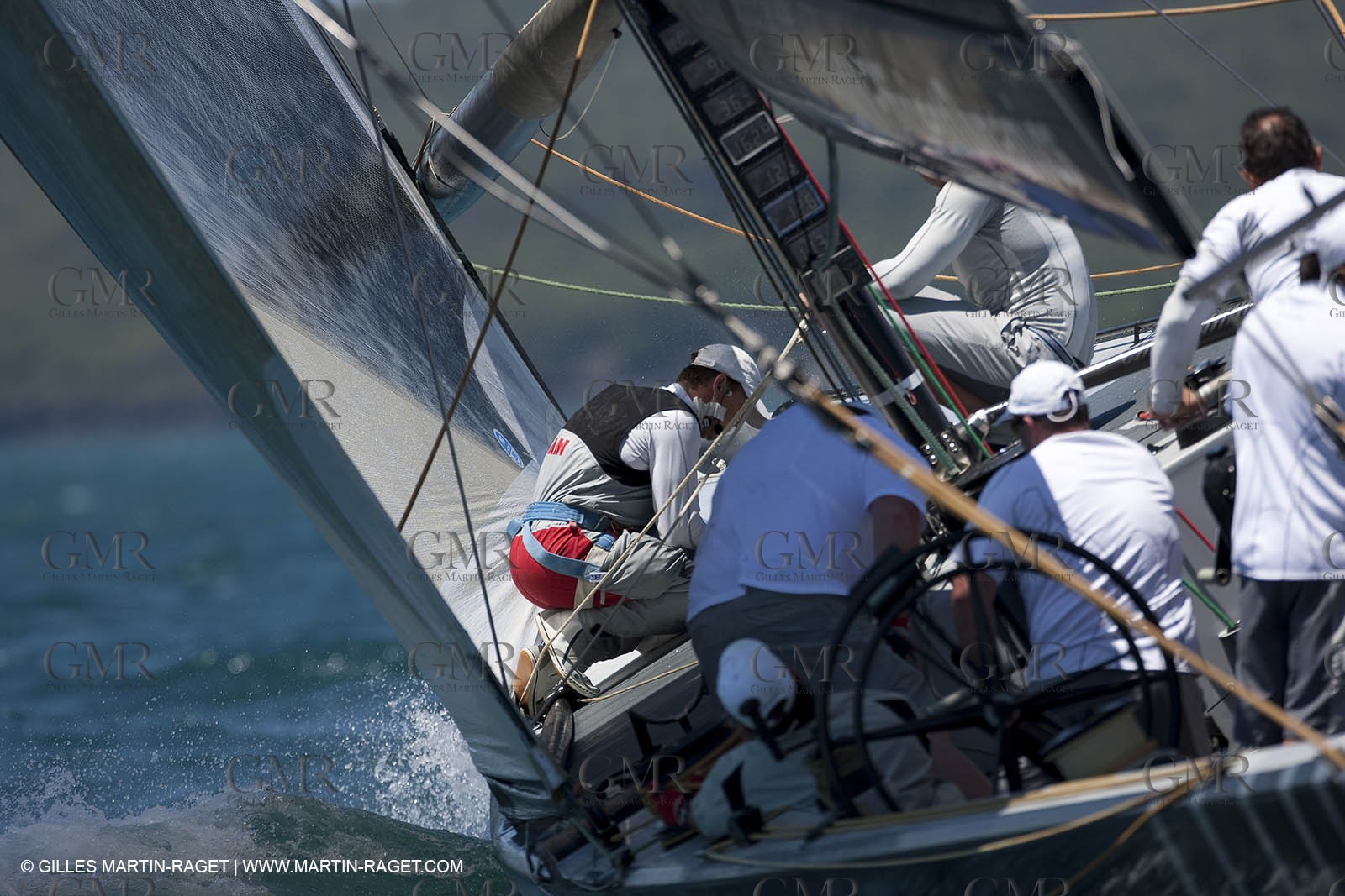 21 01 2009 - Auckland (NZL) -  Louis Vuitton Pacific Series - BMW ORACLE Racing - Training