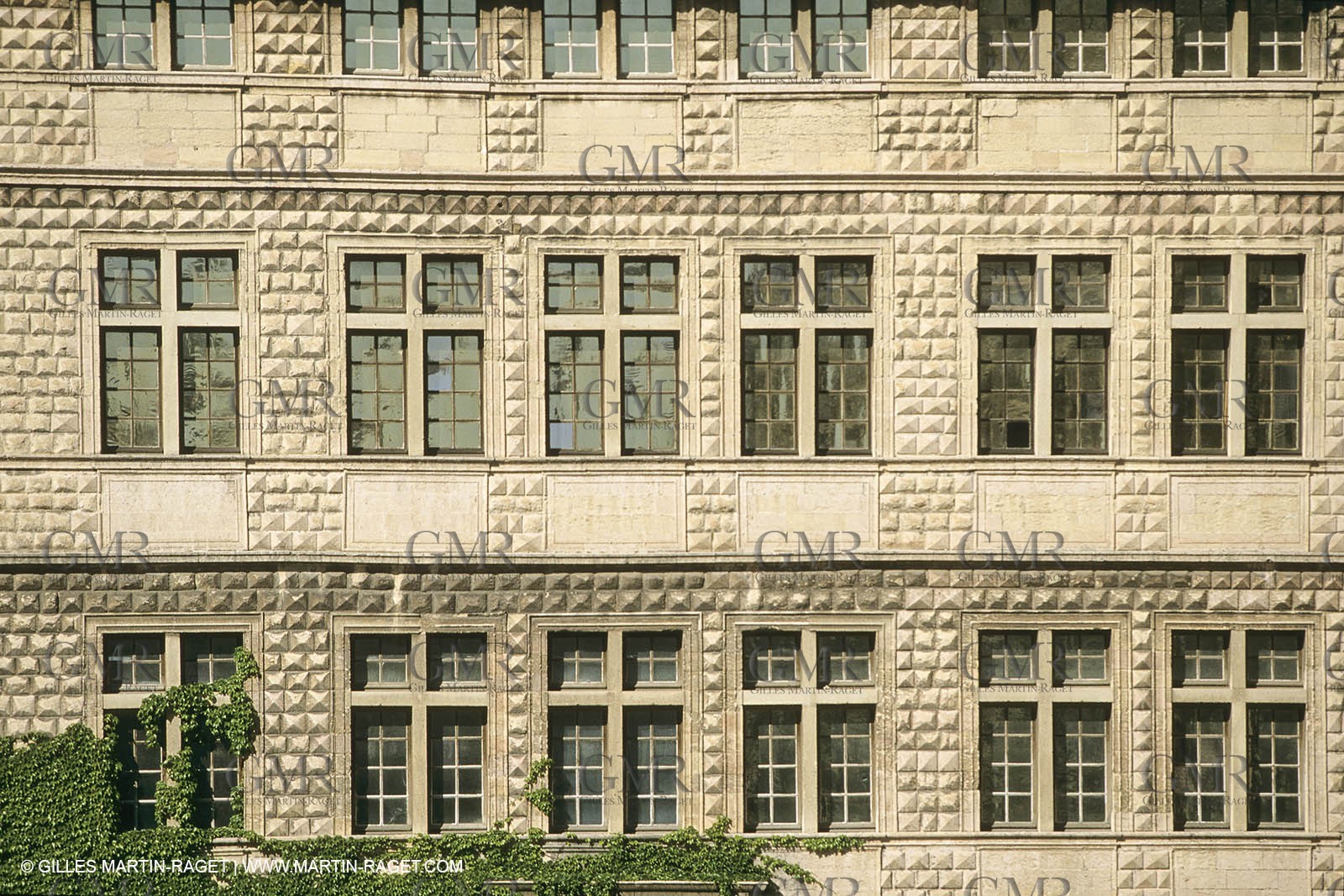 Marseille historical heritage (check keywords for more infos), Maison Diamentée