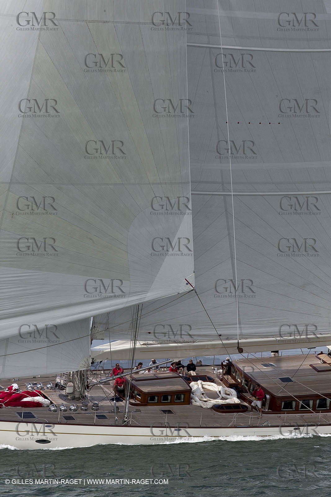 10 09 2013 - San Francisco (USA,CA) - 34th America's Cup - Final Match - Lay day n° 2 - Superyachts Regatta