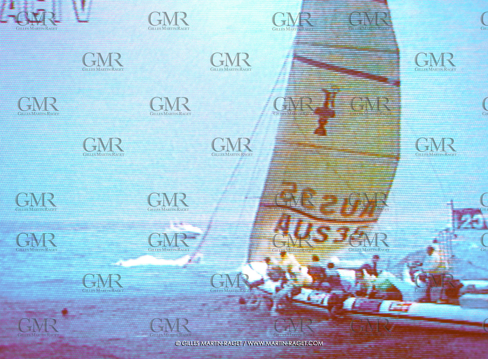 America's Cup, San Diego 1995 Australia One sinking