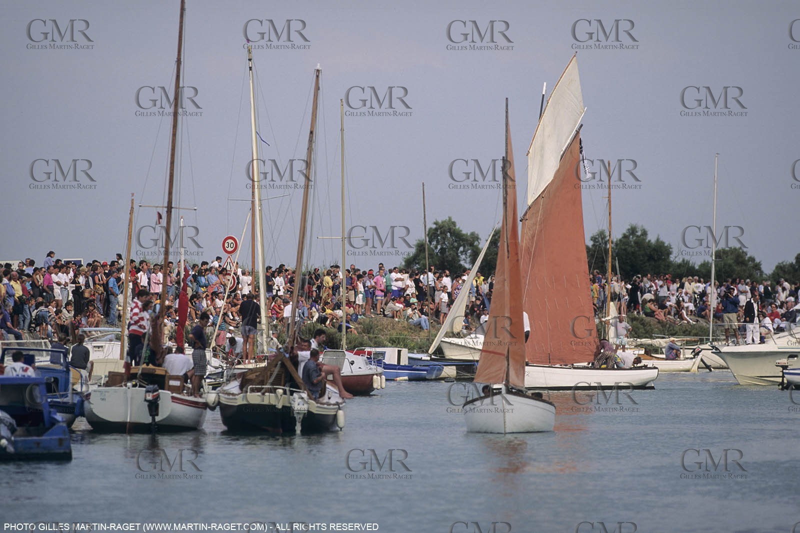 Sailing, shore and dock ambiances, Brest Old rigs gathering
