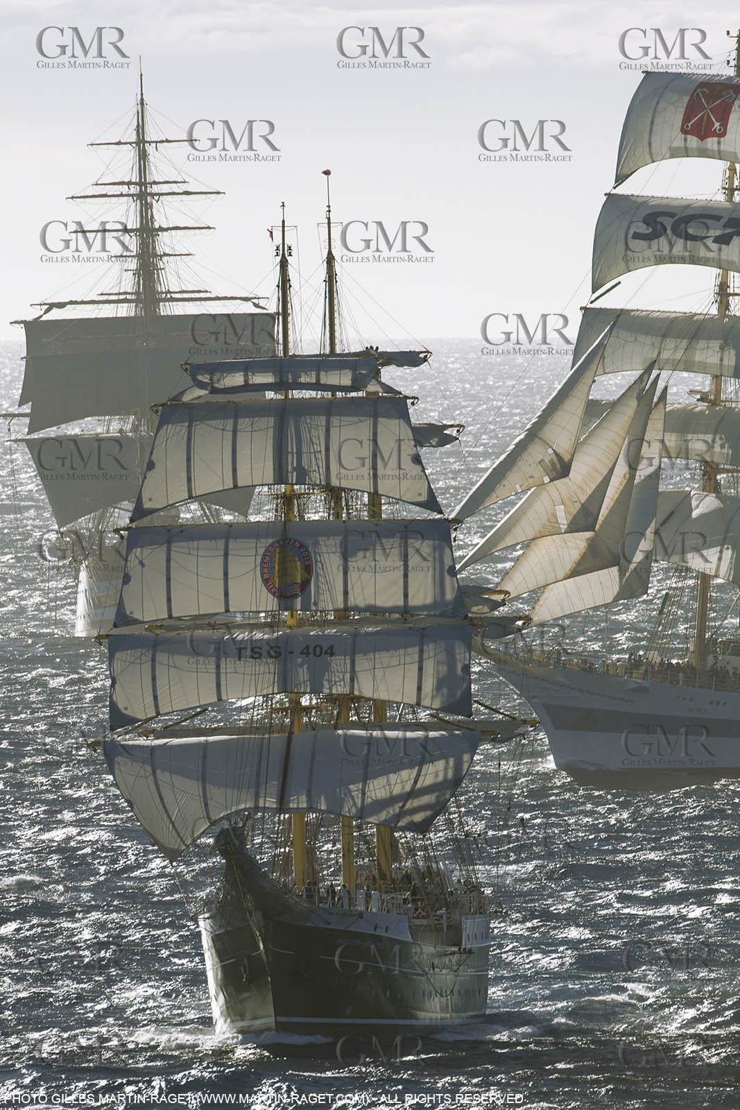 30 09 2013 - Toulon (FRA,83) - Toulon Voiles de Légende - Start towards La Spezia