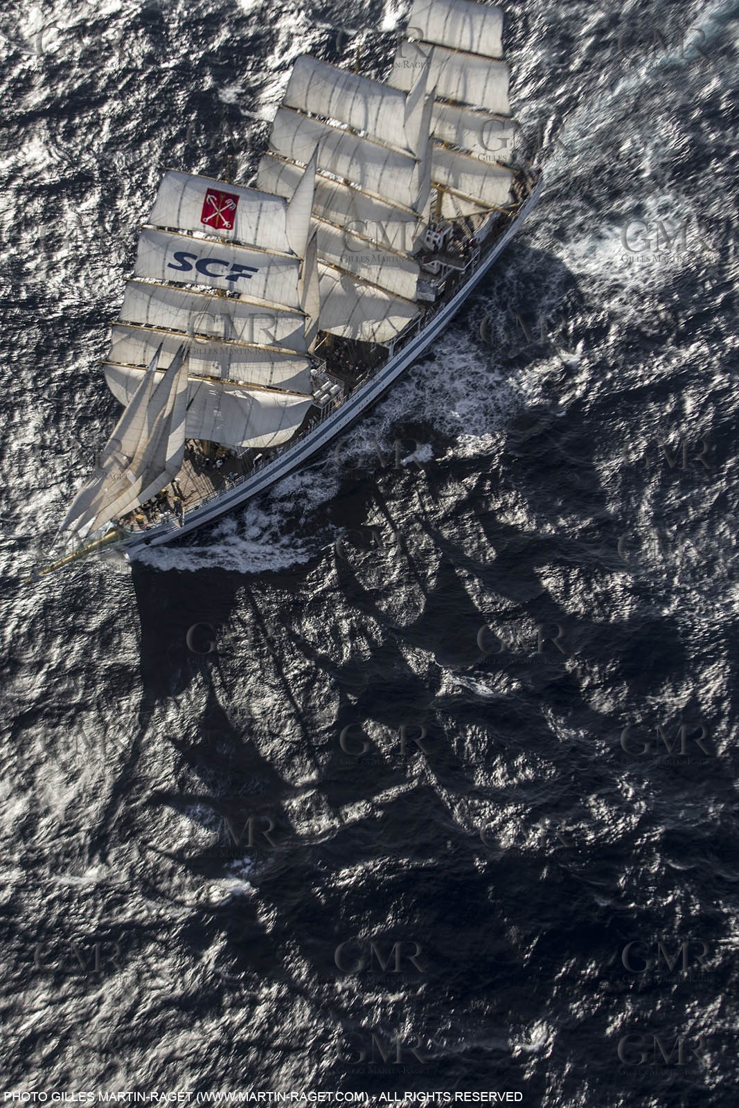 30 09 2013 - Toulon (FRA,83) - Toulon Voiles de Légende - Start towards La Spezia - MIR