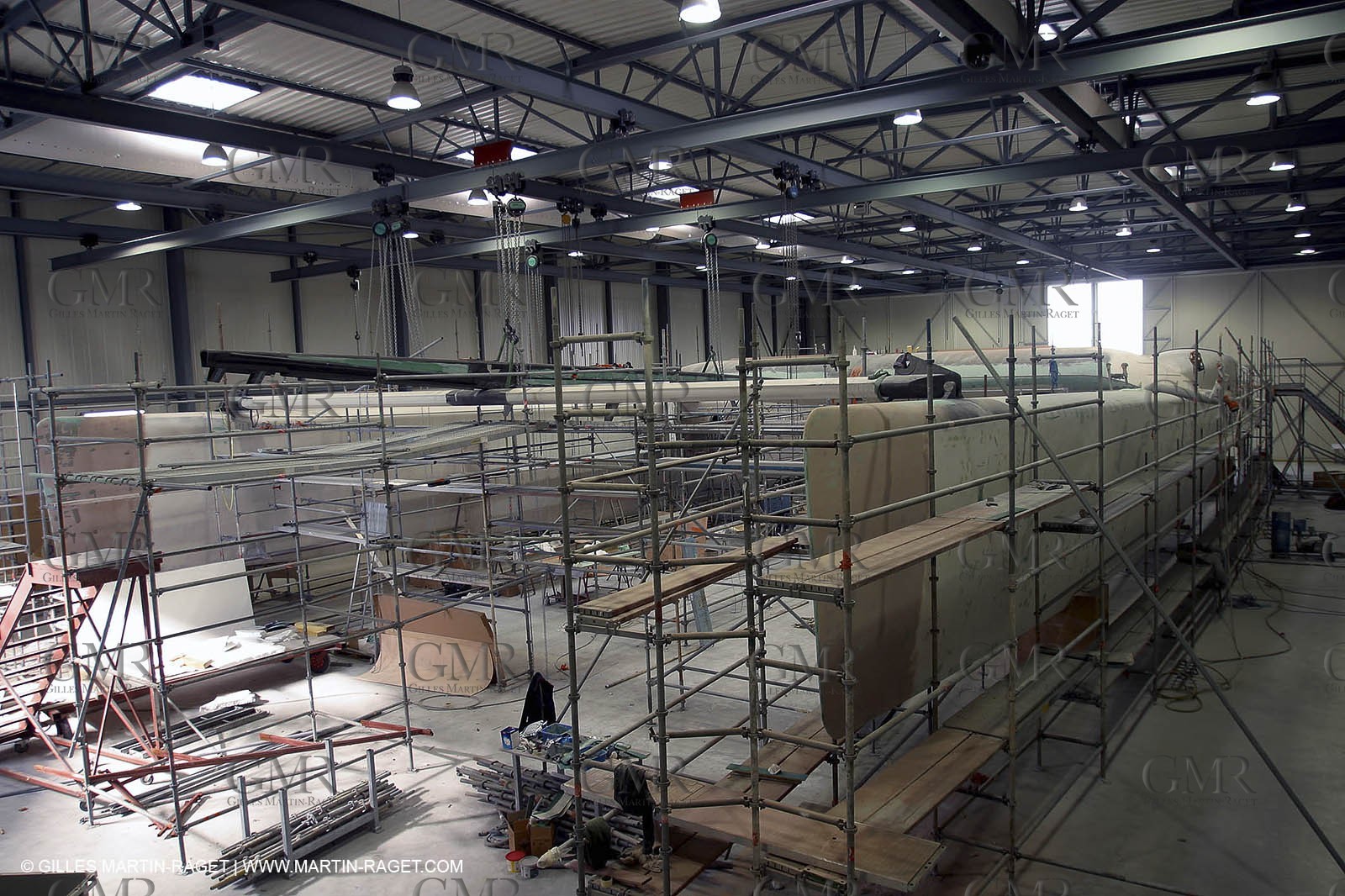 Vannes - Multiplast Boatyard - Orange II construction