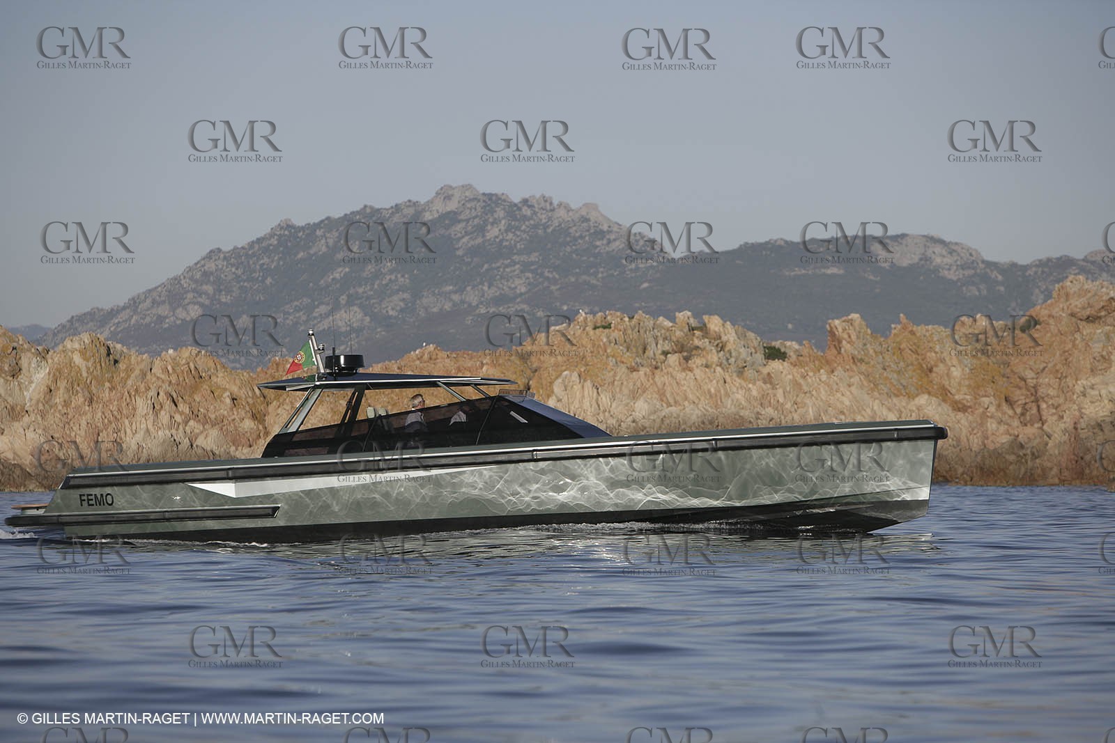 16 07 2007 - Portisco (Italie, Sardaigne) - Wally Power 47, 2007 version