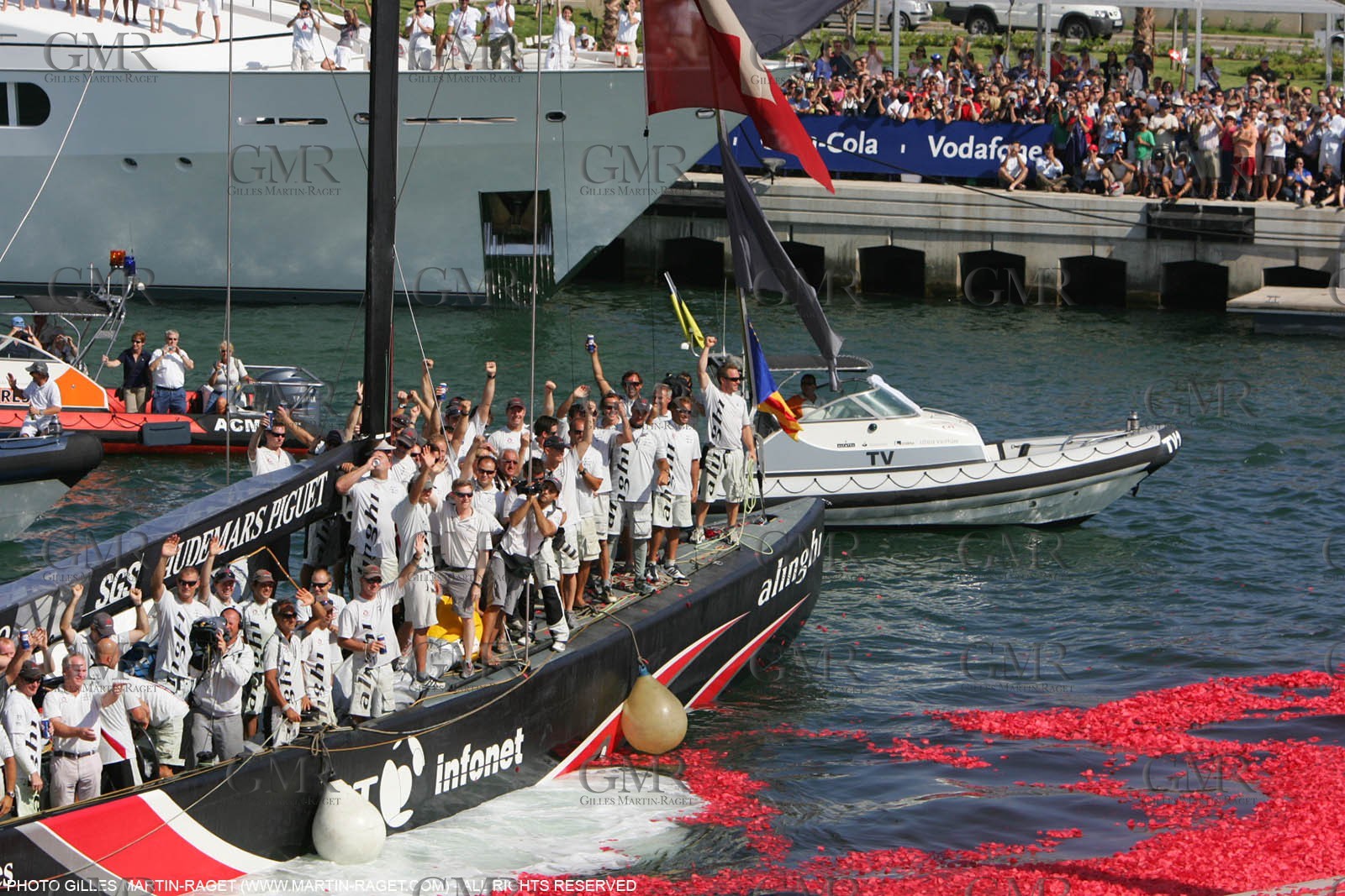 03 07 2007-Valencia (Spain)- 32nd America's Cup - Final Match - Day 8 - Alinghi vs Emirates Team New Zealand