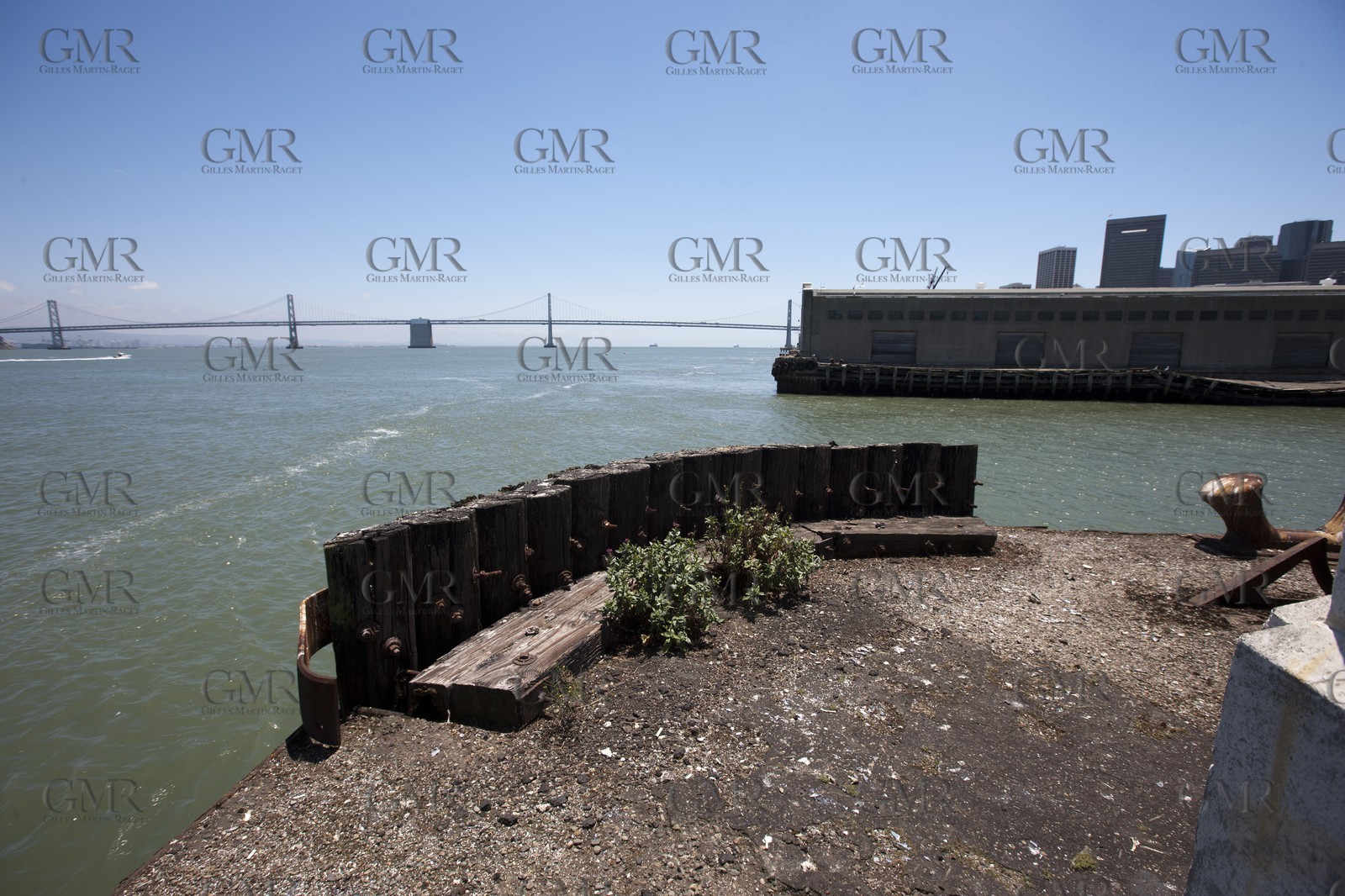 07 06 2011 - San Francisco (USA,CA) - 34th America's Cup - The Piers in their state of origin - Pier 23