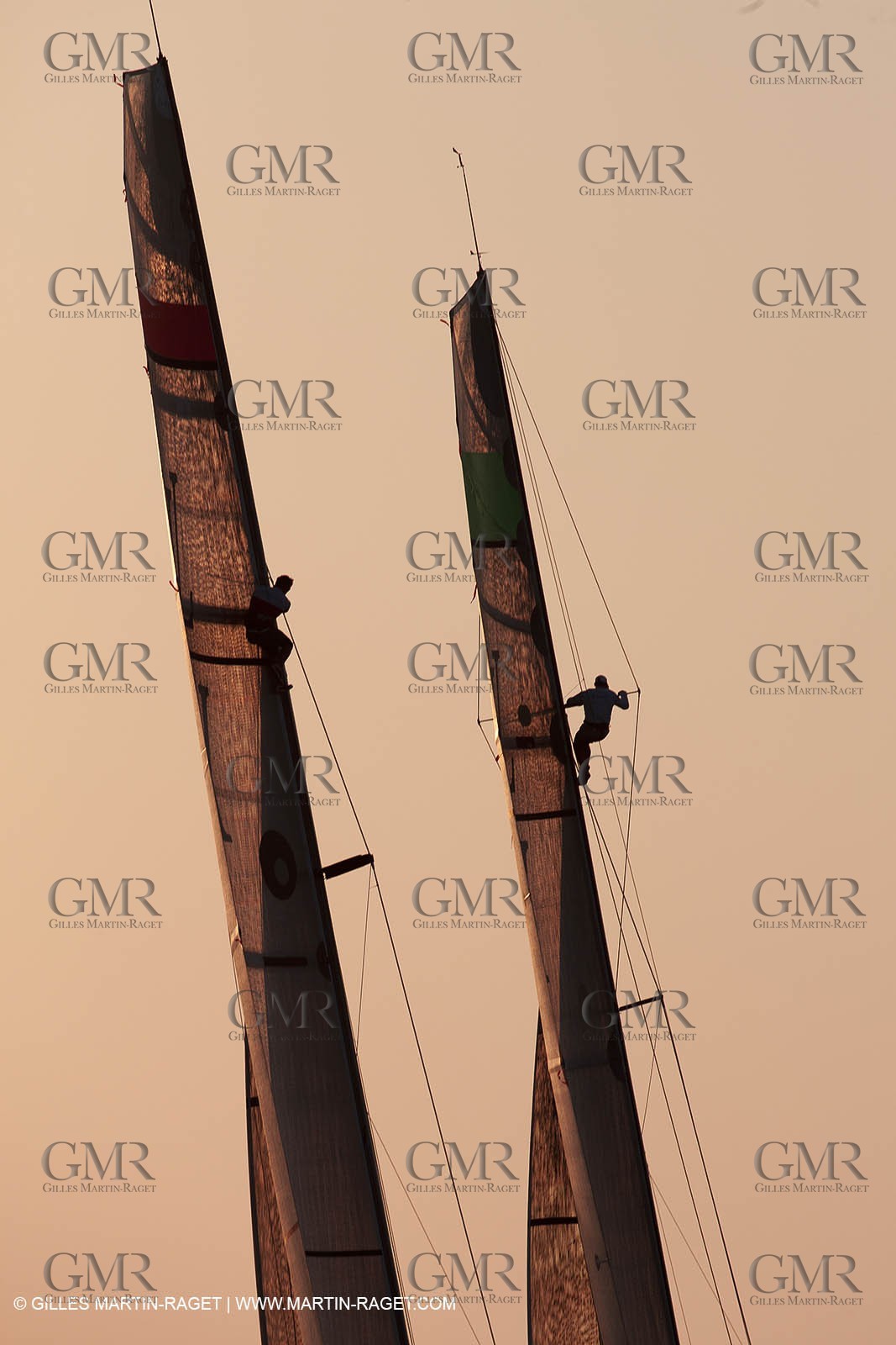 25 11 2010 - Dubai (UAE) - Dubai Louis Vuitton Trophy -  BMW ORACLE Racing - Fleet races