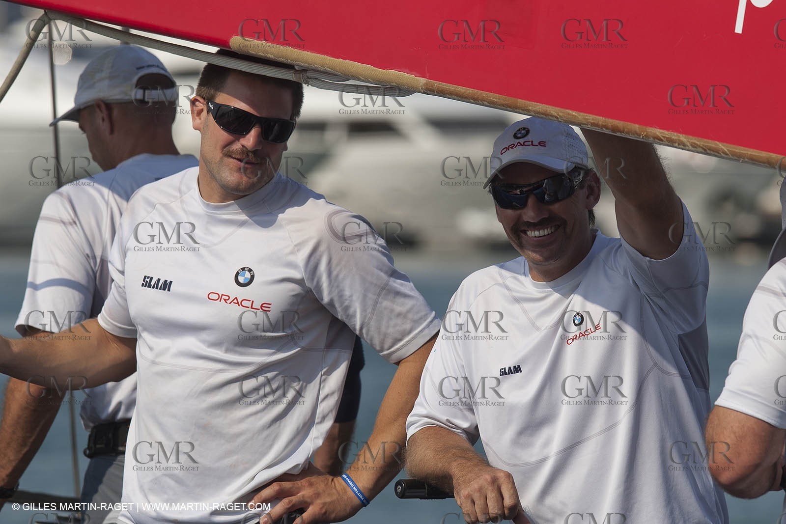 21 11 2010 - Dubai (UAE) - Dubai Louis Vuitton Trophy -  Round 2 - BMW ORACLE Racing