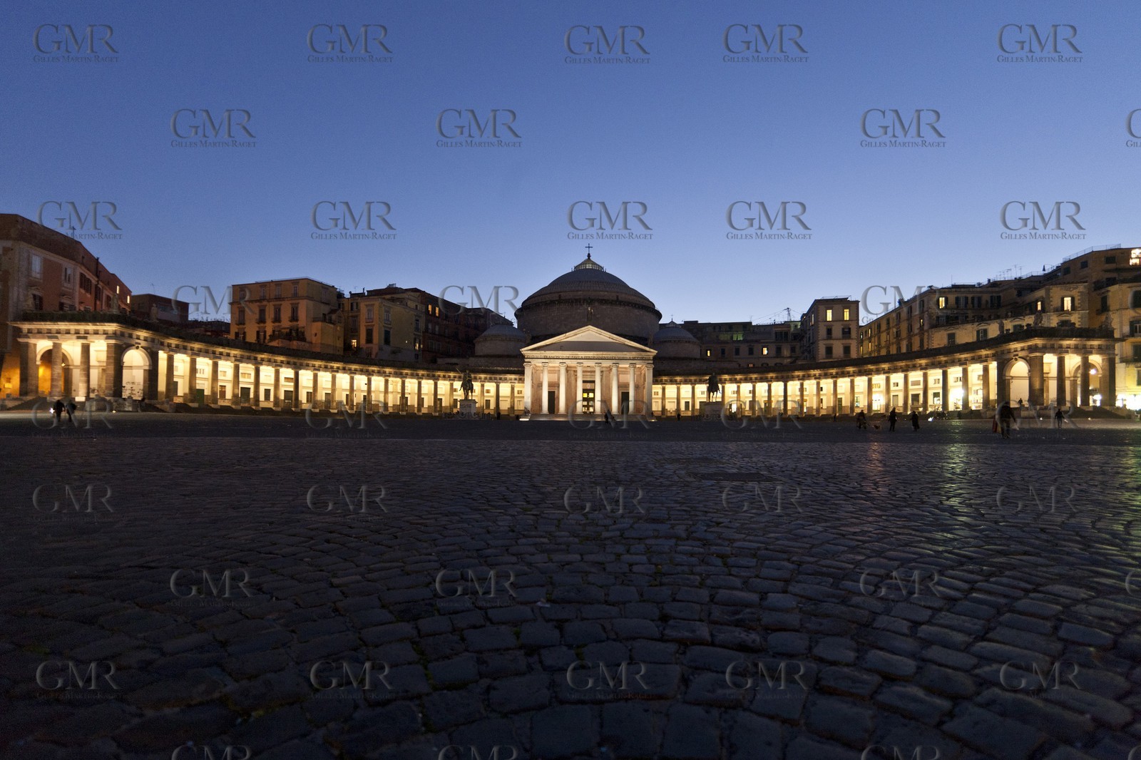 24 02 2012 - Naples (ITA) - 34th America's Cup - America's Cup World Series Naples 2012 - Naples Preview - Basilico San Francesco di Paola - Piazza Plebiscito