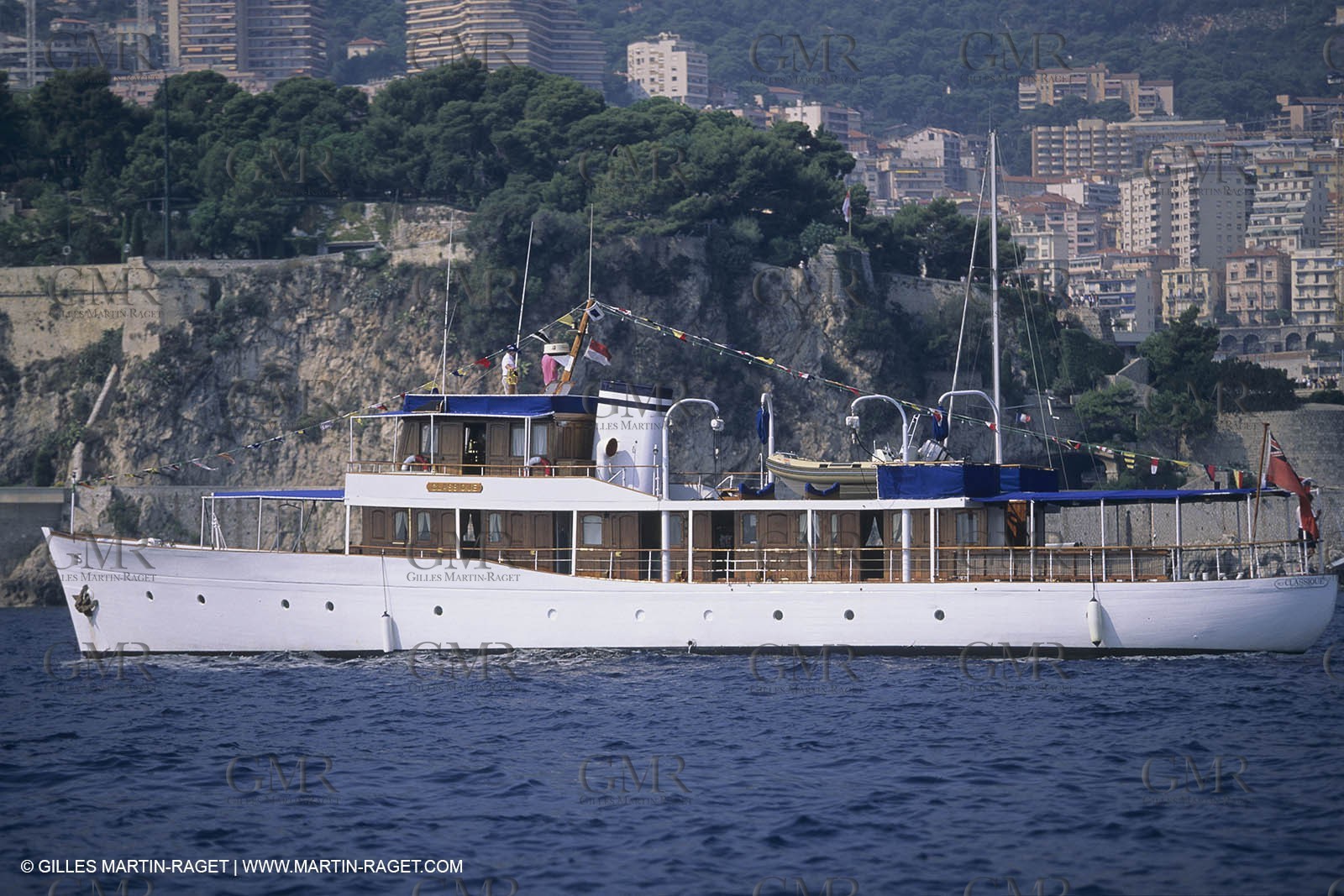 Classic motor yachts, runabouts