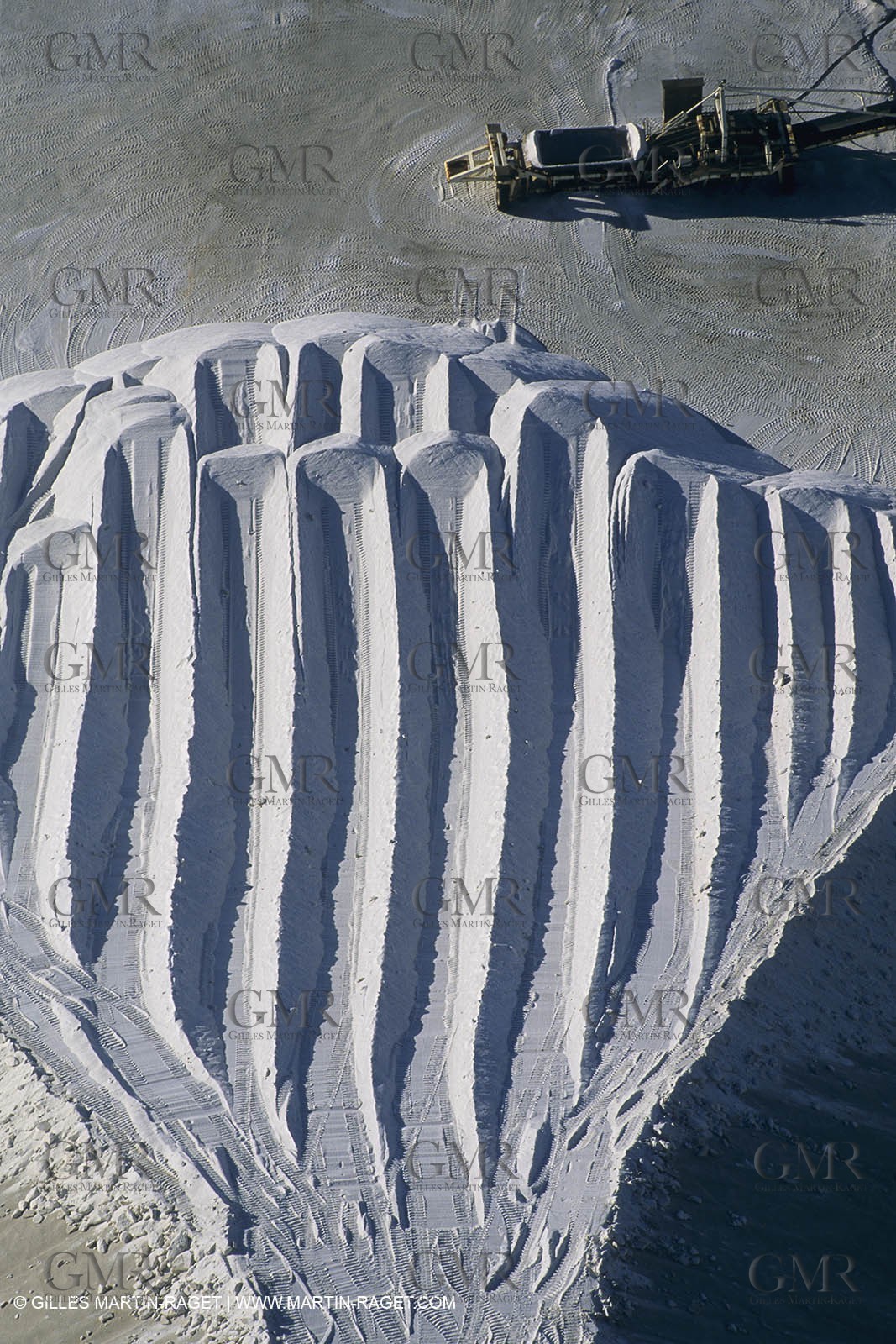 France, Provence, Marais salants, salted marshes, culture du sel, salt making, salt harvest