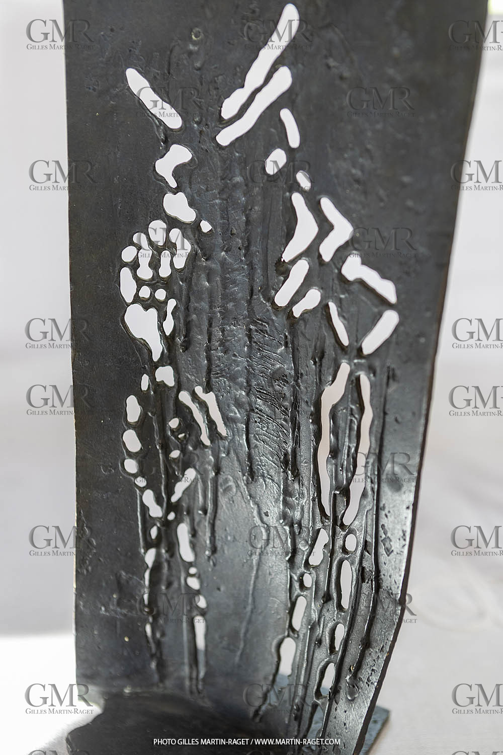 13 01 2023, Marseille (FRA,13), Oeuvre de Germaine Richier, Claire-voie n°3, 1956,, Bronze patiné foncé, Epreuve d'exposition, 35x18.5x14 cm, Collection particulière