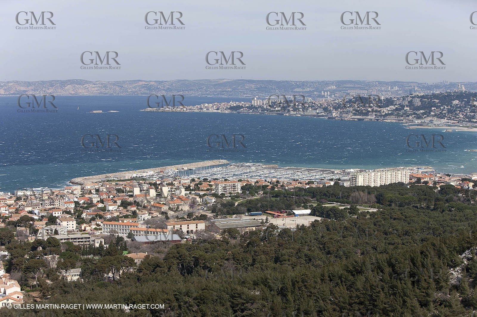 25 03 2009 - Marseille (FRA, 13) - Les Calanques - Massif de Marseilleveyre - Quartier de La Pointe Rouge et rade sud
