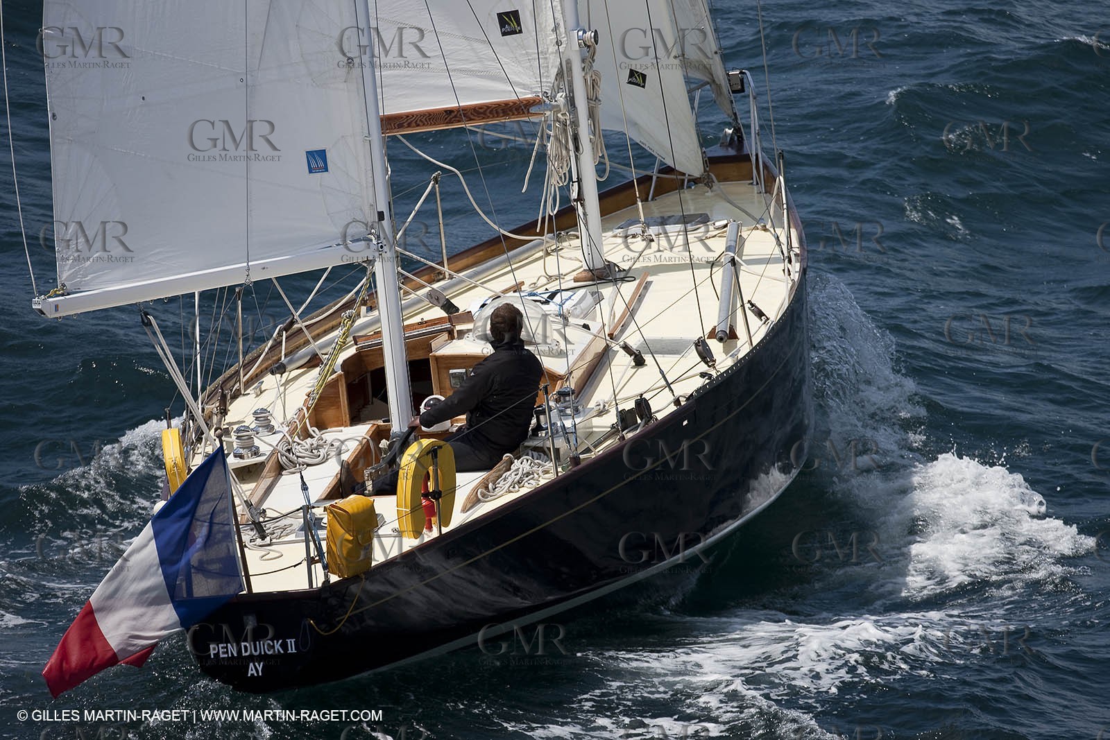 19 05 2010- Lorent- (FRA,56)  -  Pen Duick II