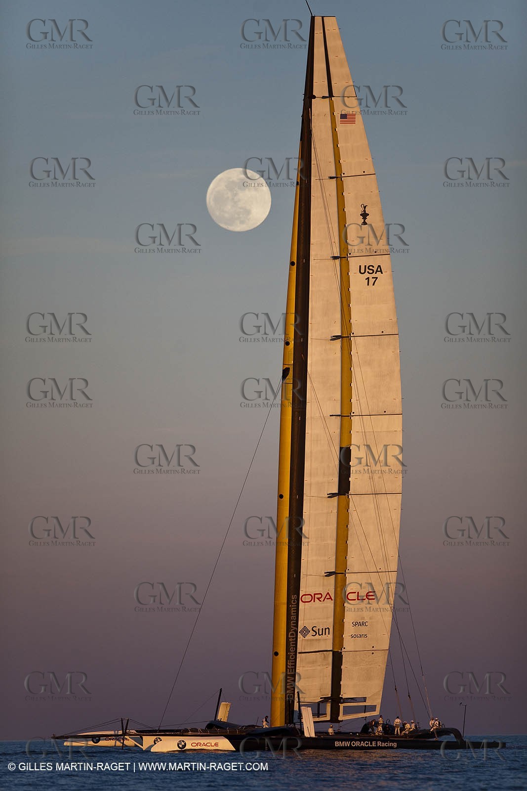 27 01 2010 - Valencia (ESP) - 33rd America's Cup - BMW ORACLE Racing - Training in Valencia