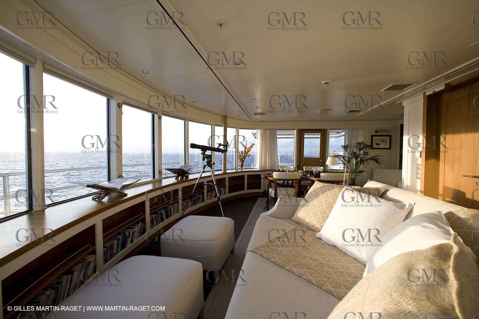 01 02 2008 - San Blas Archipelago (Panama) - Motor Yacht Senses