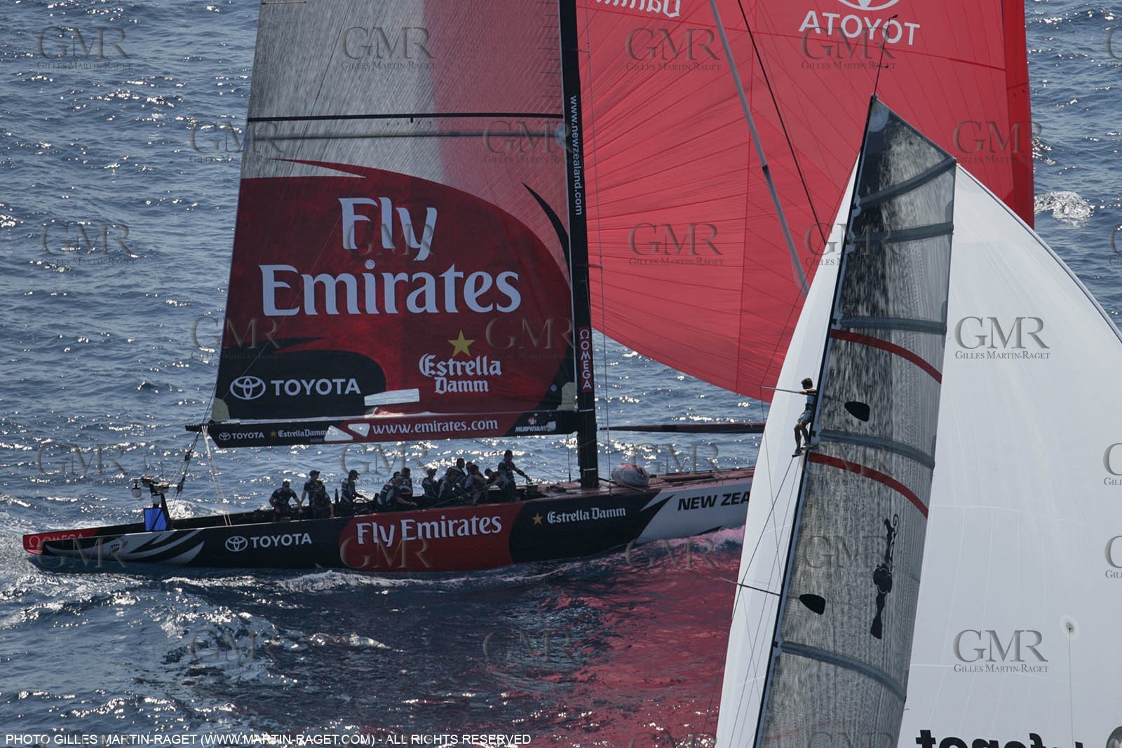 2' 06 2007-Valencia (Spain)- 32nd America's Cup - Final Match - Day 2