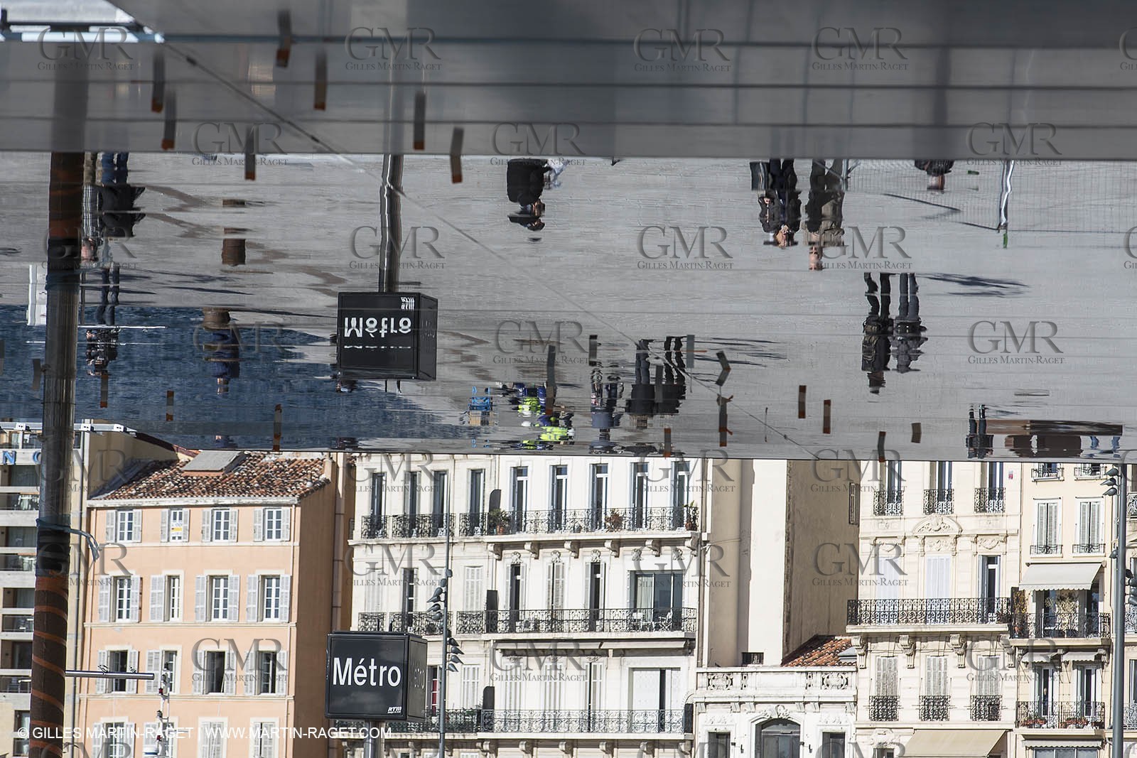 04 02 2013 - Marseille (FRA,13) - Vieux Port (historical port) refit - Works on the shadow maker