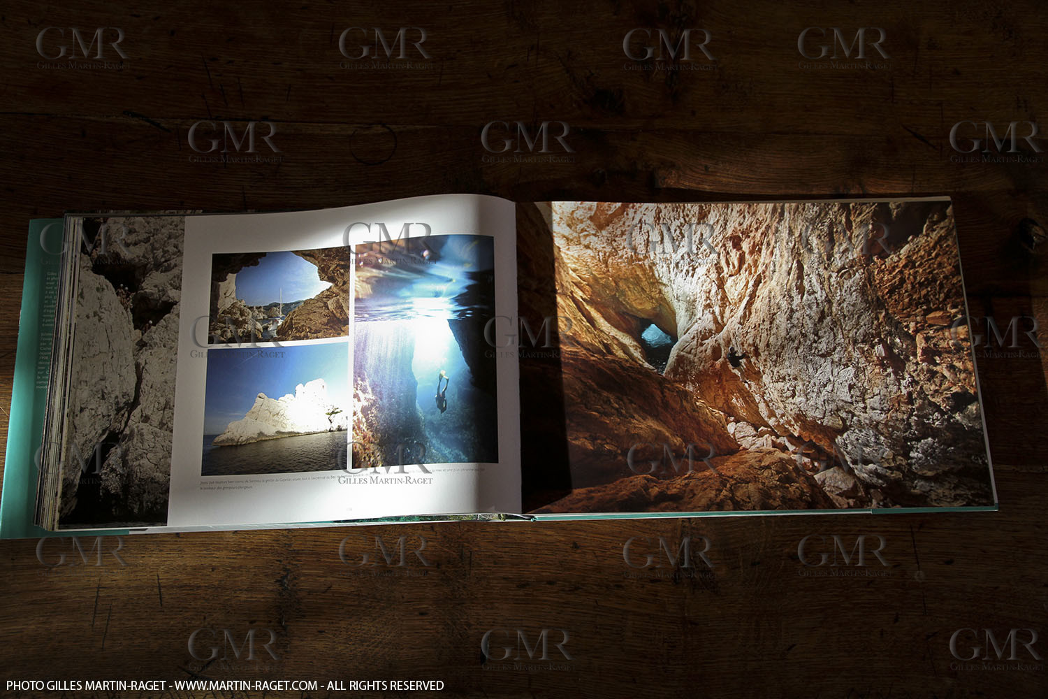 09 11 2010 - Marseille (FRA,13) - Photos du livre Calanques, si proches, si lointaines, Ed. Cres, Texte Juliette Lembot, Photos Gilles Martin-Raget