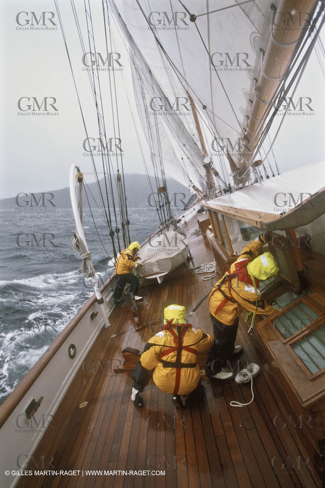 Classic yachts - Shenandoah at Cape Horn