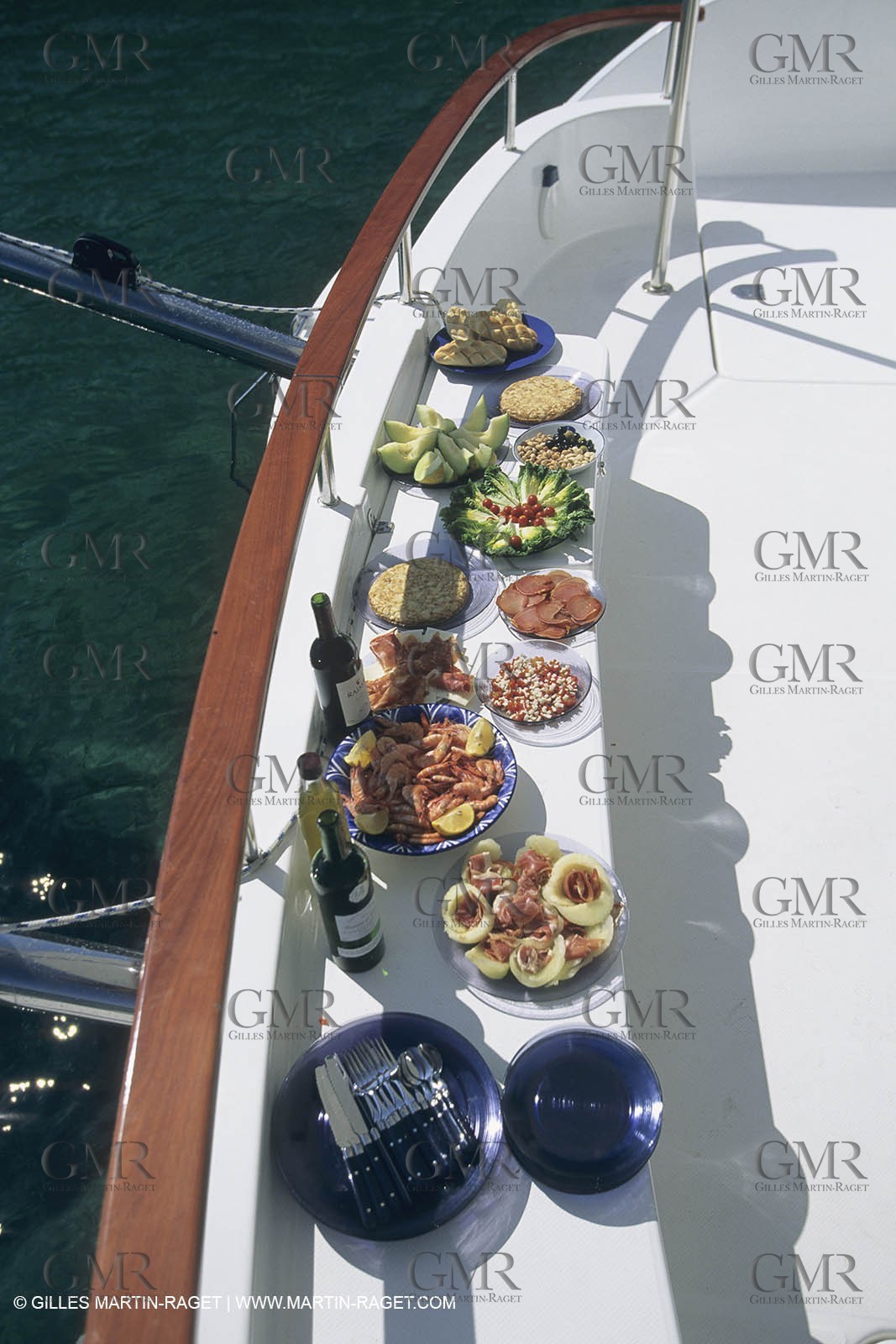 Motor Yachts, Super Motor Yachts