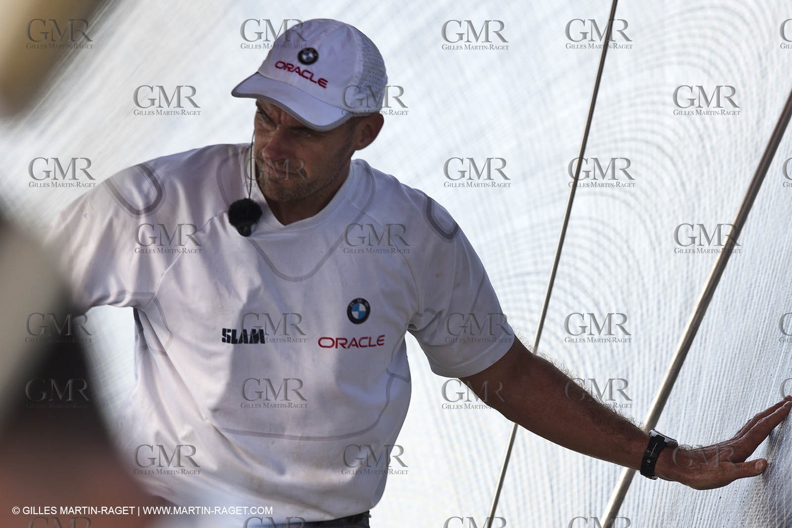 14 11 2010 - Dubai (UAE) - Dubai Louis Vuitton Trophy -  BMW ORACLE Racing - Training - Onboard Vs All 4 one