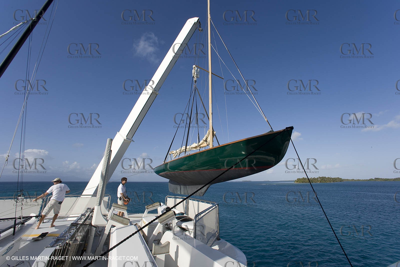01 02 2008 - San Blas Archipelago (Panama) - Motor Yacht Senses