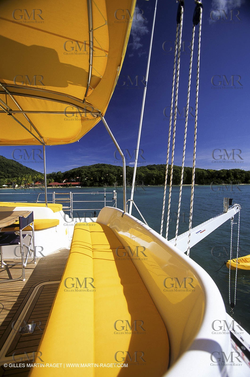 Privilege 585 - Matira - Martinique