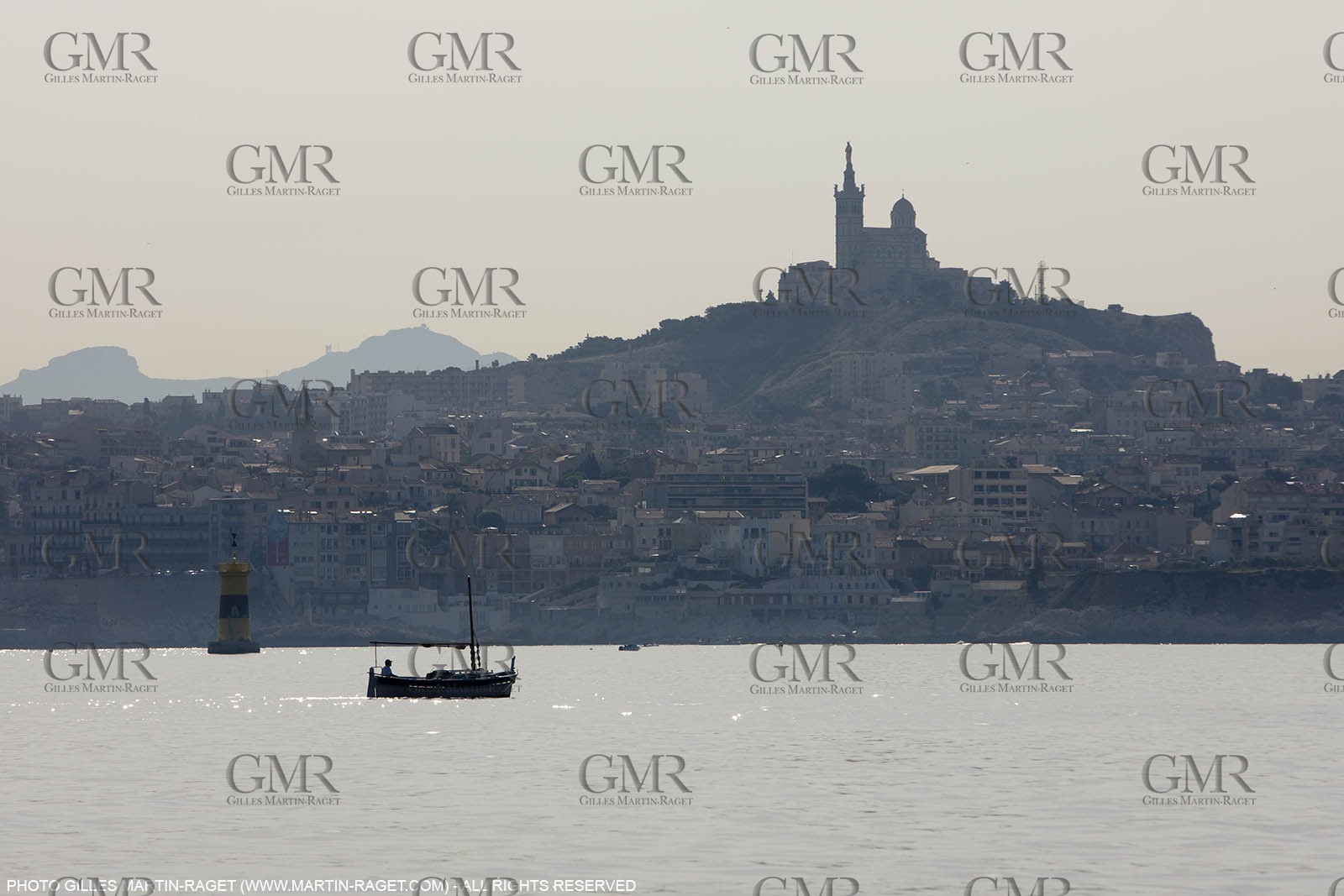 20 06 2008 - Marseille (FRA, 13) - Cruising among the local islands and creeks