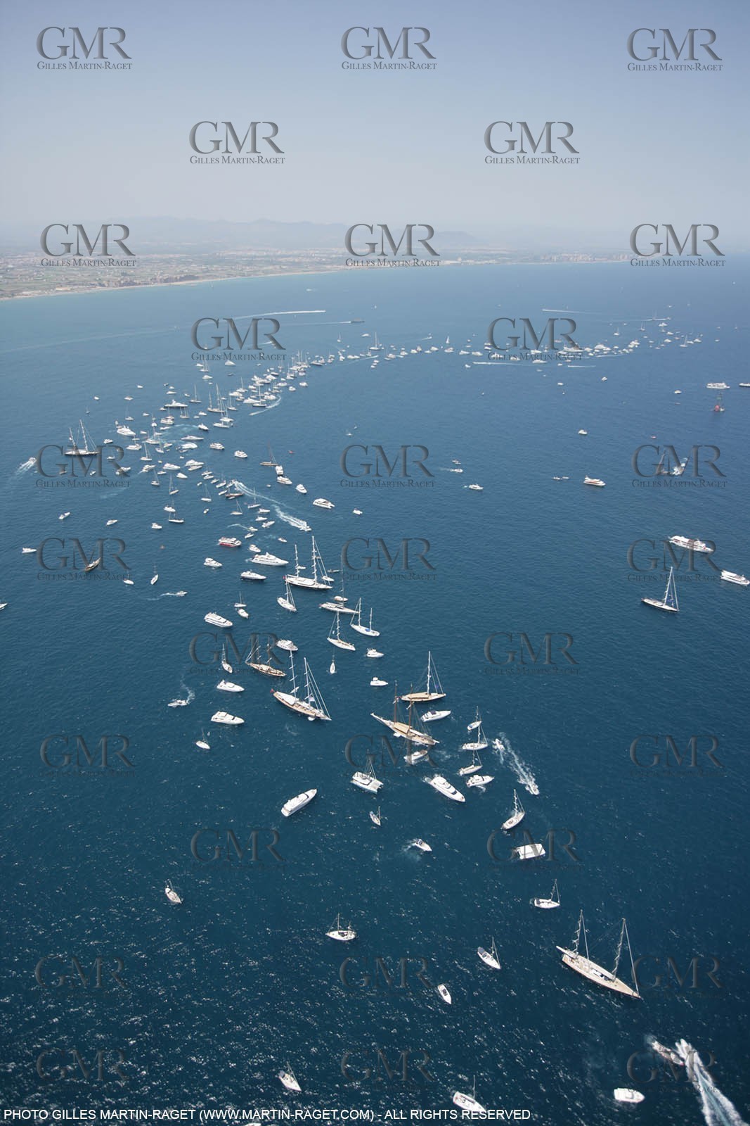 2' 06 2007-Valencia (Spain)- 32nd America's Cup - Final Match - Day 2