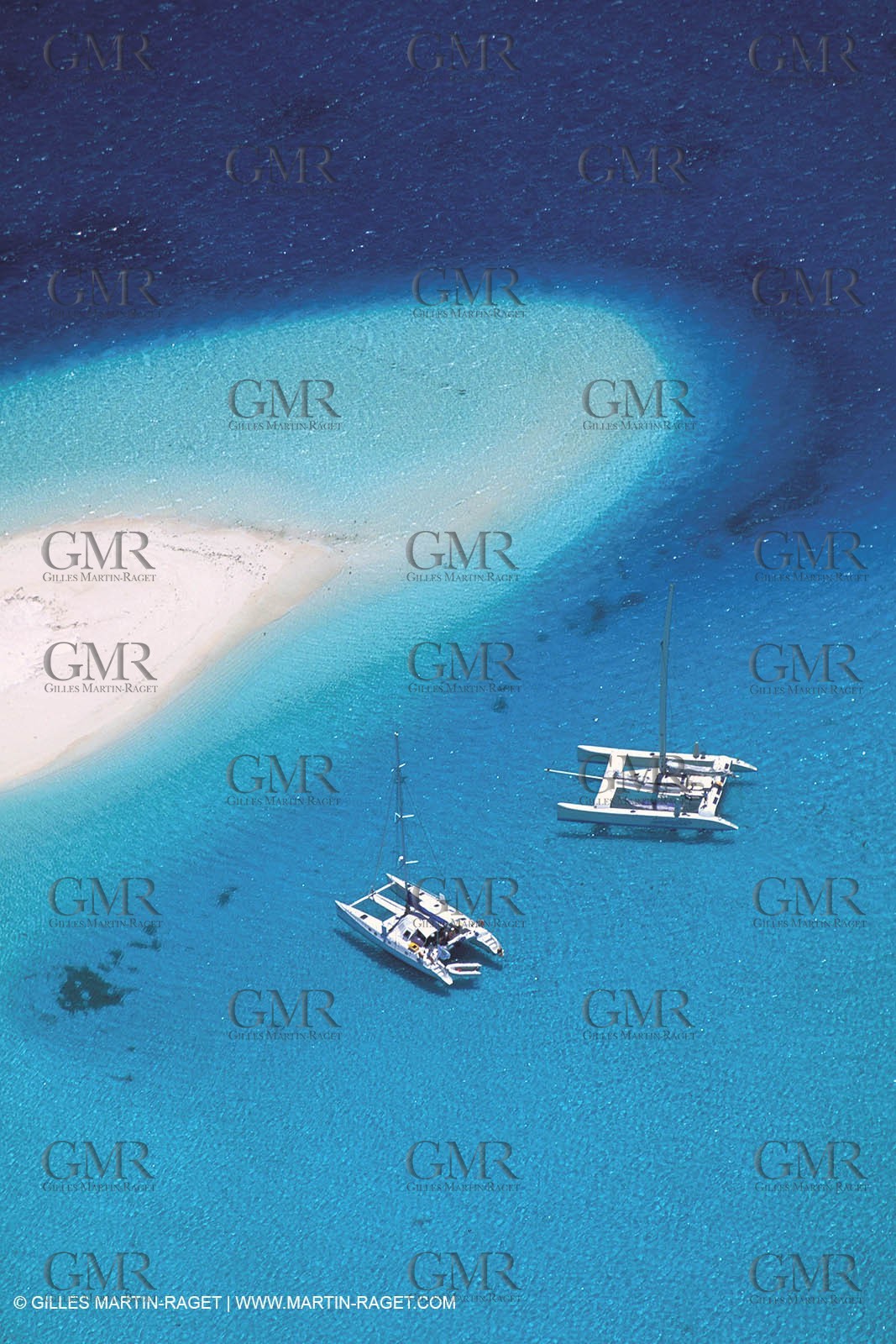 Cruising multihull mooring