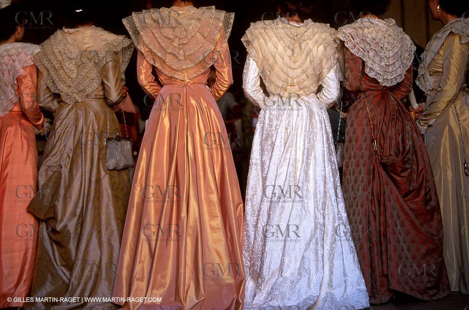 Women of Arles in traditional costume