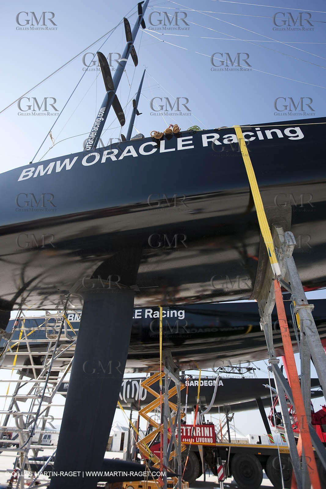 19 05 2010 - La Maddalena (ITA, Sardinia) Louis Vuitton Trophy - BMW ORACLE Racing - Maintenance Day