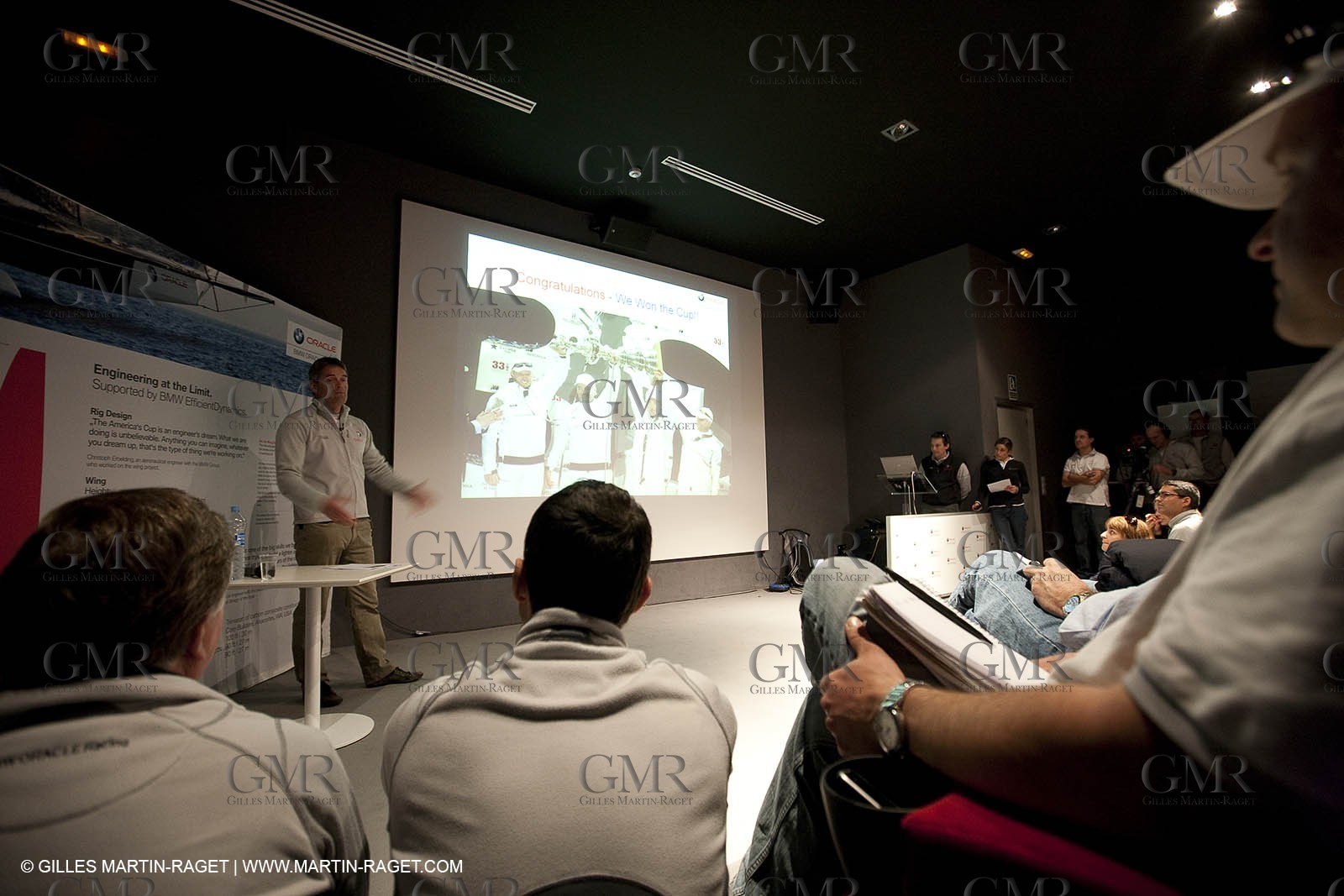 11 02 2010 - Valencia (ESP) - 33rd America's Cup - BMW ORACLE Racing - Day off 2