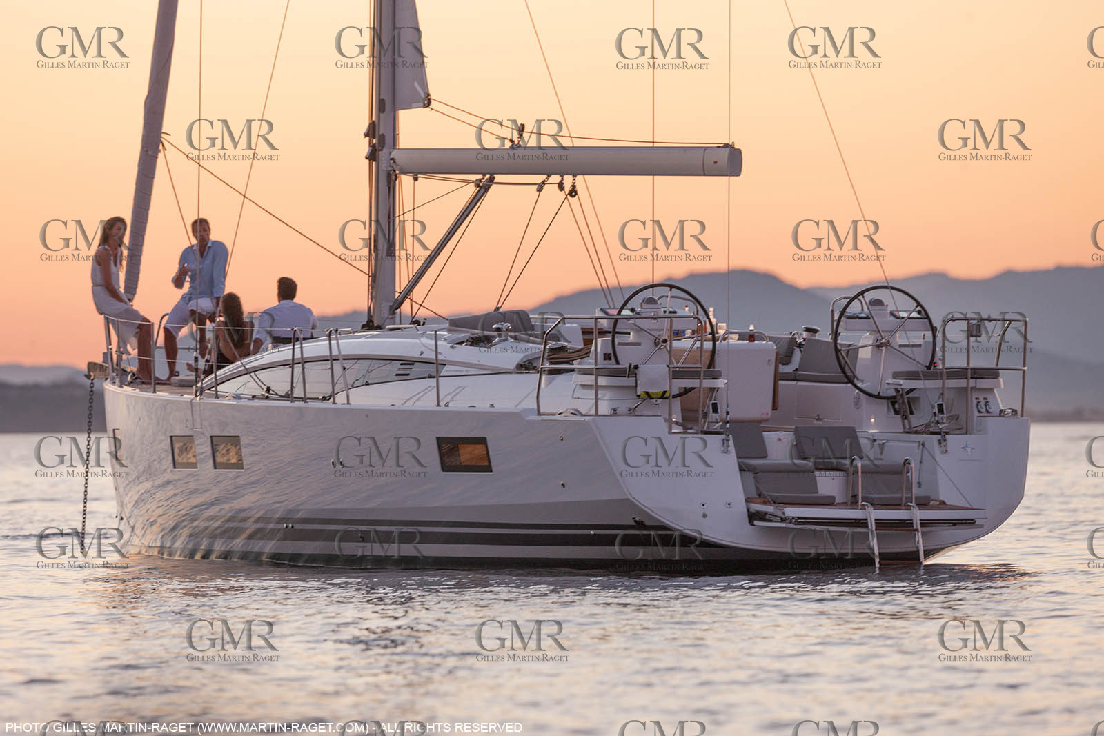 28 08 2016, Hyères (FRA,83), Chantier Jeanneau, Jeanneau Yacht 51